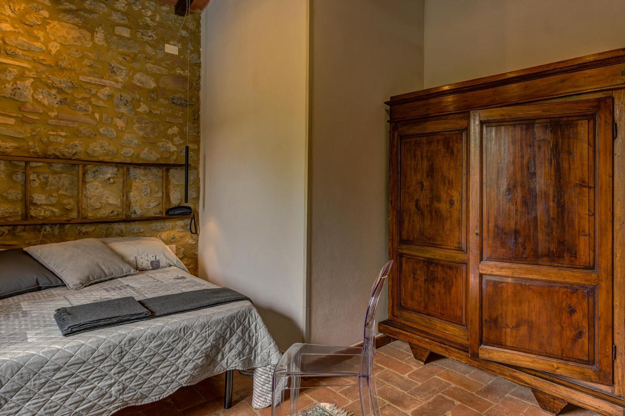 Agriturismo Casanova Di Pescille San Gimignano Dış mekan fotoğraf