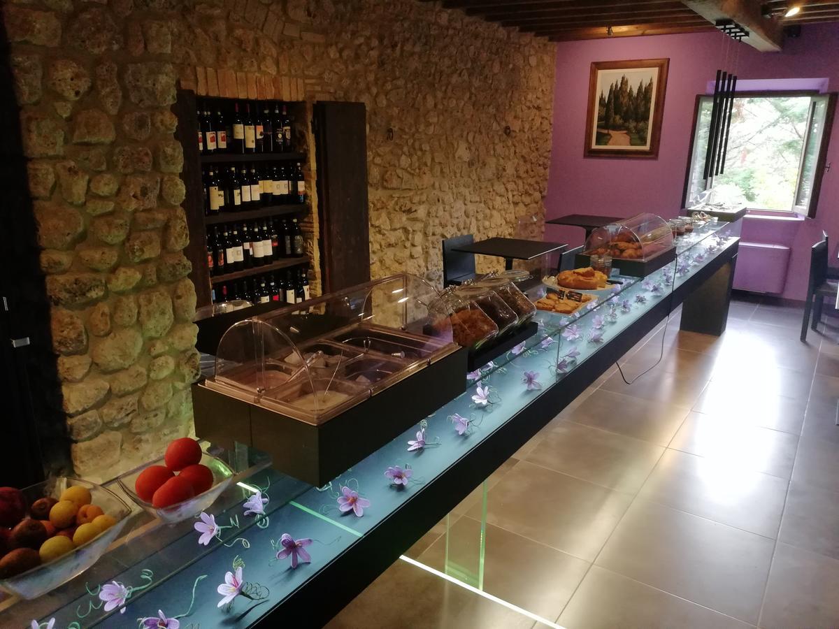 Agriturismo Casanova Di Pescille San Gimignano Dış mekan fotoğraf