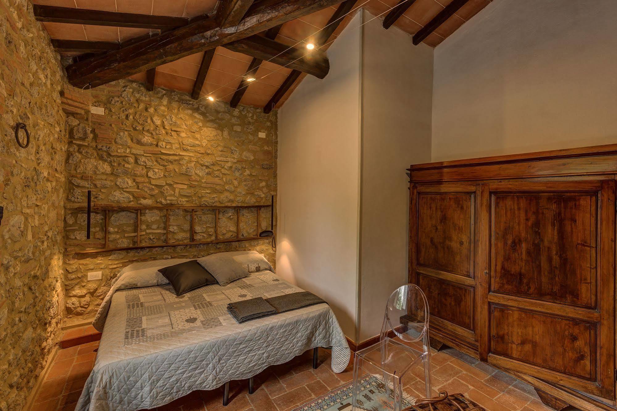 Agriturismo Casanova Di Pescille San Gimignano Dış mekan fotoğraf